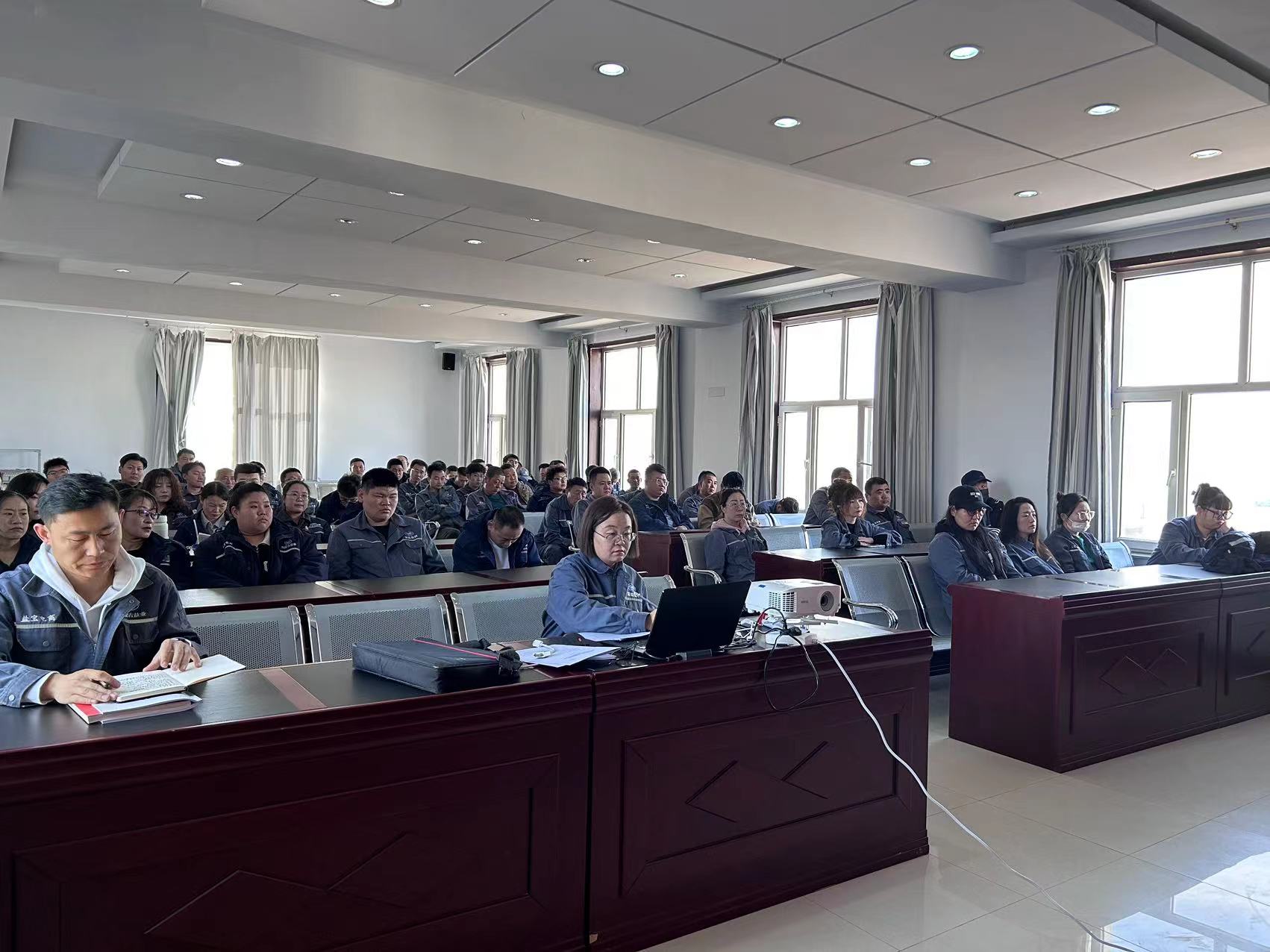 菠菜大全(中国)举办2024年度员工岗前培训班